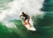 英雄联盟总决赛2025-圣塞巴斯蒂安与圣西罗的共鸣，当非洲獠牙咬碎偏见，中场大师重定秩序