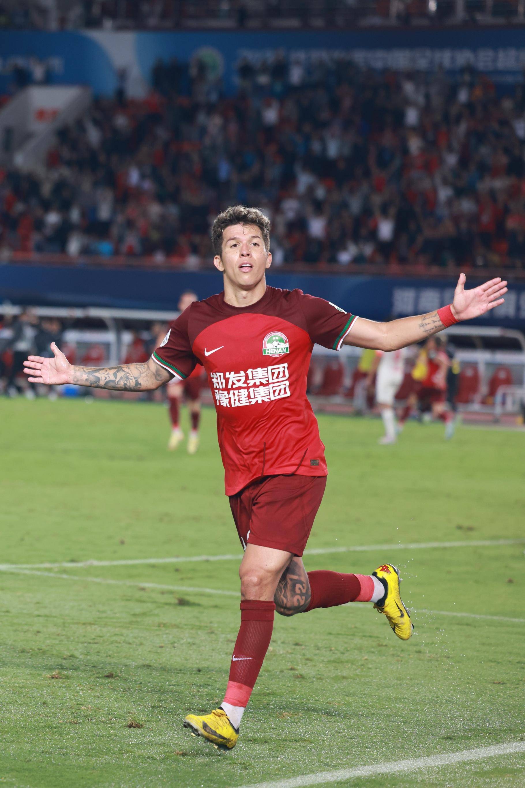 关于河南队主场战胜福建，稳固前四的信息