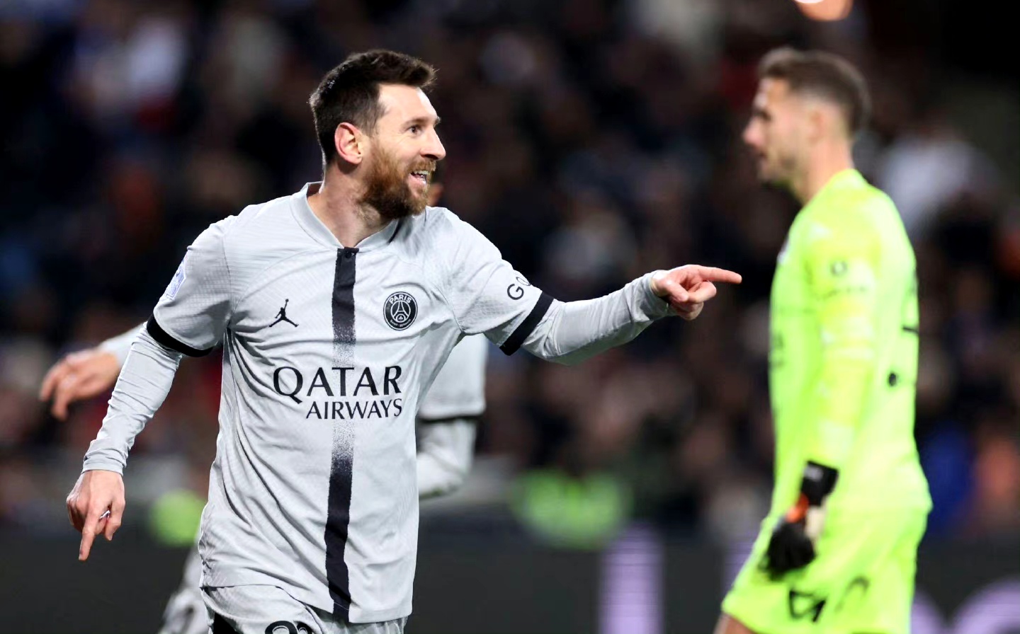 佛罗伦萨客场大胜,积分榜大幅上升的简单介绍 佛罗伦萨客场大胜,积分榜大幅上升的简单介绍