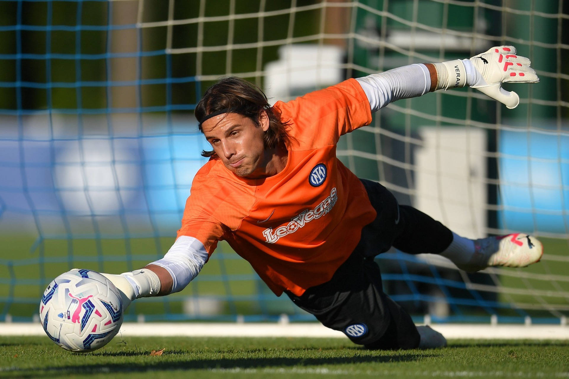 关于热那亚球员受伤频繁,阵容吃紧的信息 关于热那亚球员受伤频繁,阵容吃紧的信息