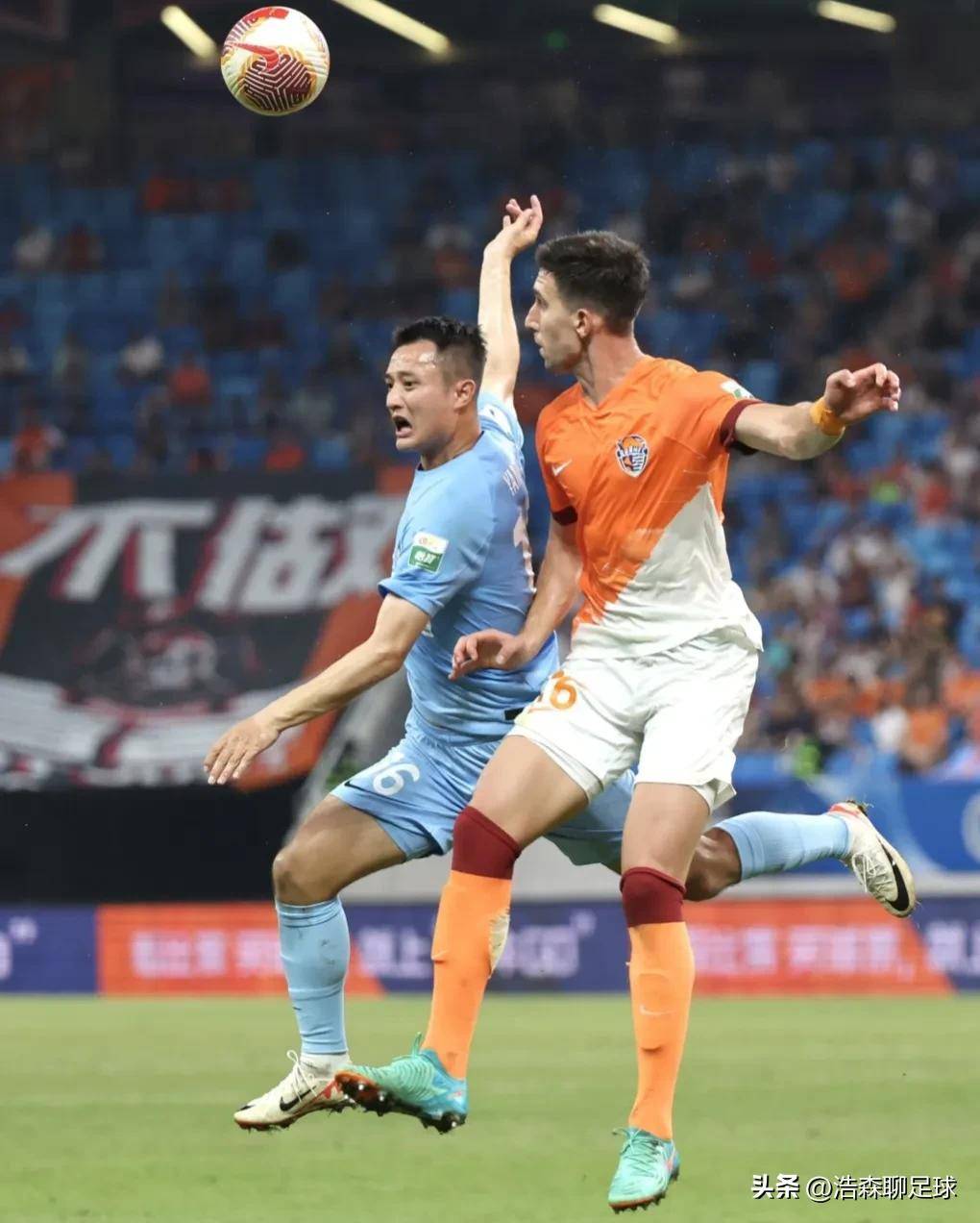 关于球队主场大获胜,队员士气高涨备战下一轮的信息 关于球队主场大获胜,队员士气高涨备战下一轮的信息