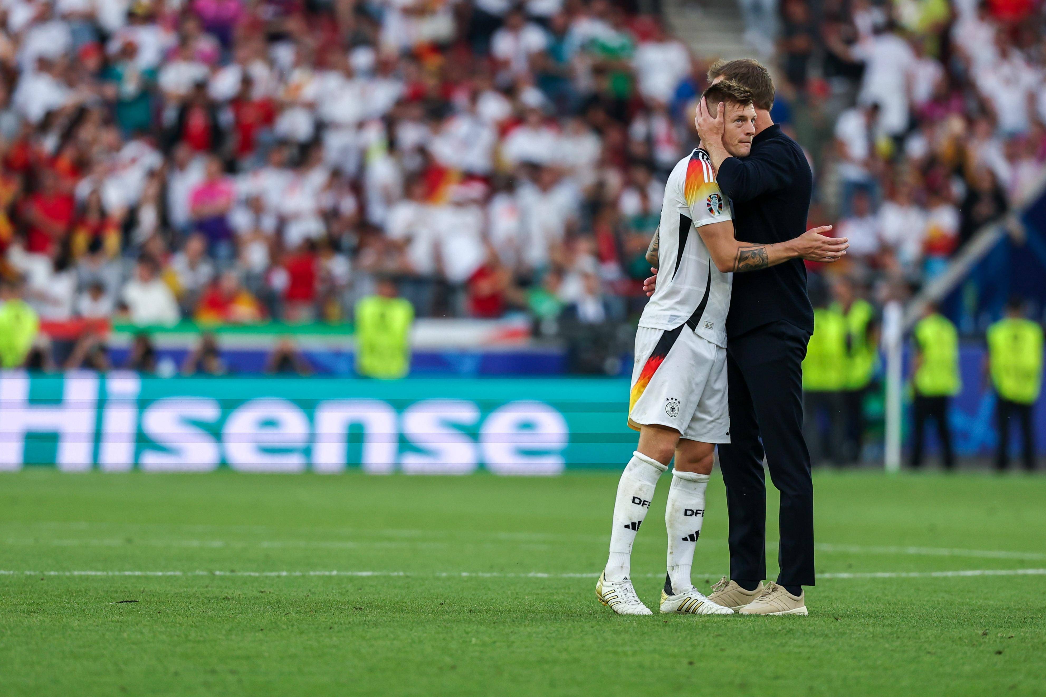 捷克队击败英格兰,成功晋级欧洲杯半决赛 捷克队击败英格兰,成功晋级欧洲杯半决赛