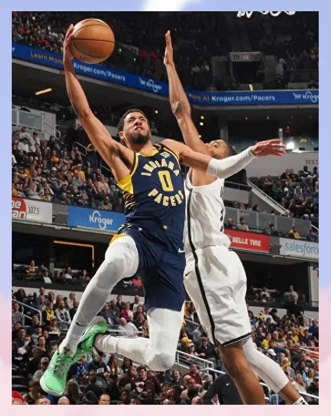 步行者鏖战篮网,易建联状态火热 步行者鏖战篮网,易建联状态火热