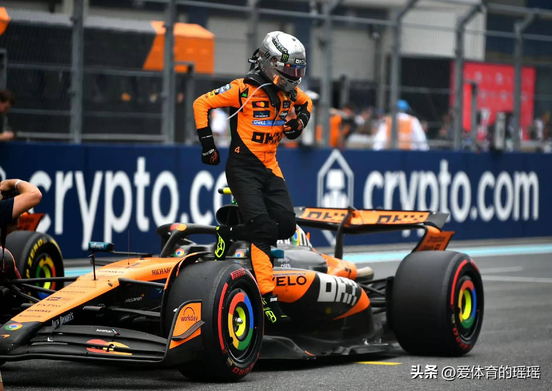 雷诺车队碾压阿斯顿马丁，维斯塔潘惊艳四座