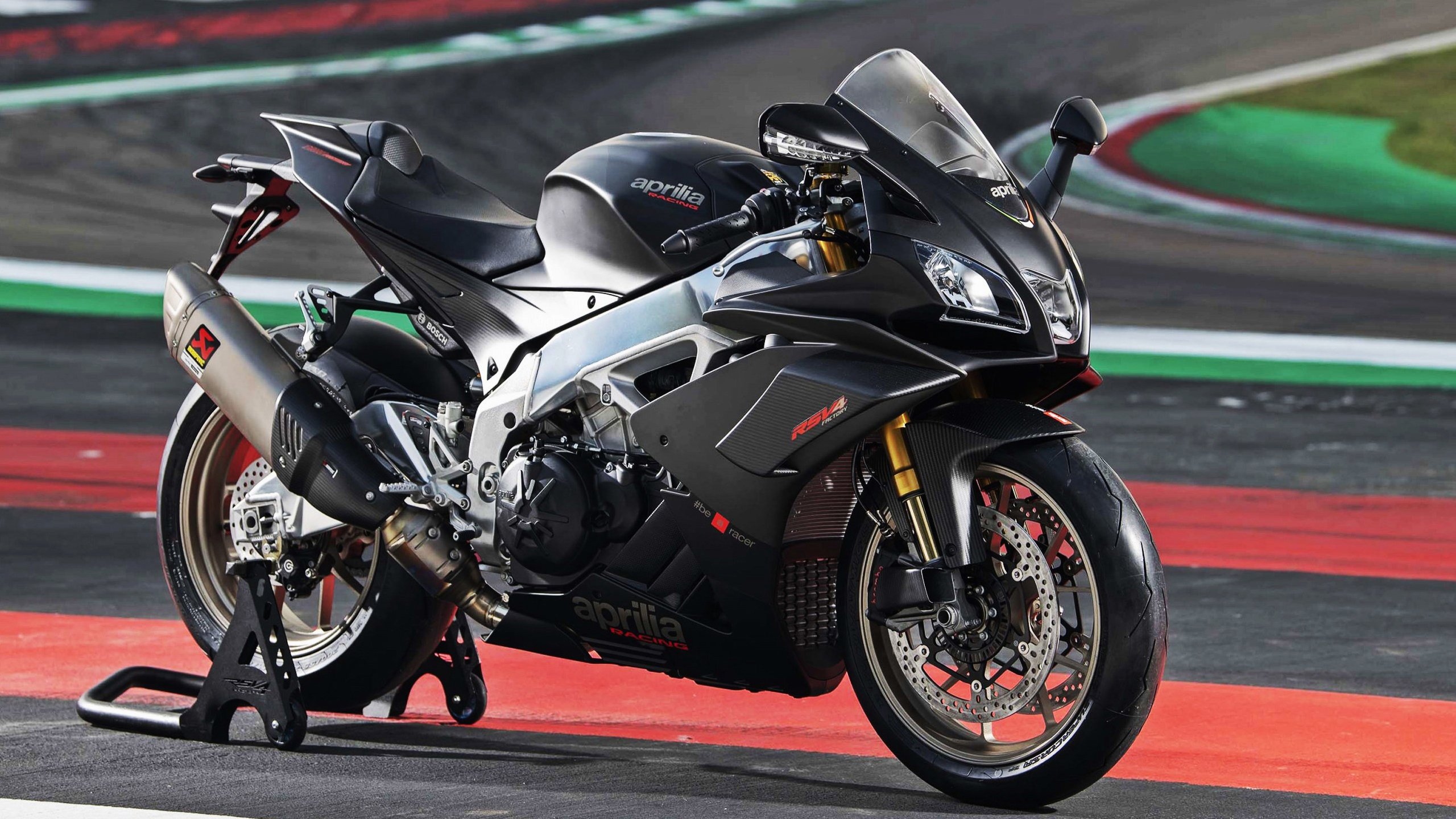 跨界颠覆,深圳队于欧冠决赛焦点战力斩尼克斯的传奇之夜