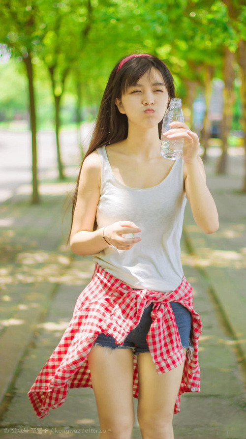 数据狂潮冲垮铁壁，当迪亚斯的全面爆炸遇上秘鲁式的威尔士封锁