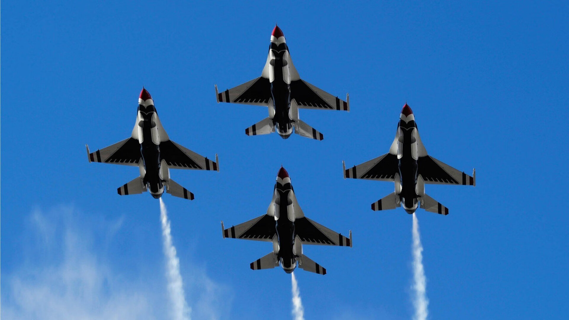 从马德里到北京，当斗牛士的红白，遇见东方的掌声—劳塔罗满分之夜解码